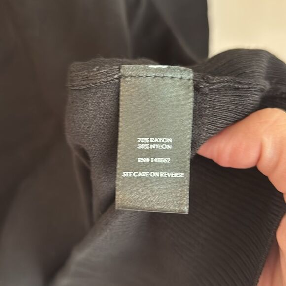 Torrid Fitted Pullover Mock Neck Sweater keyhole sexy Black Sweater 4X NWT goth! - Picture 9 of 11